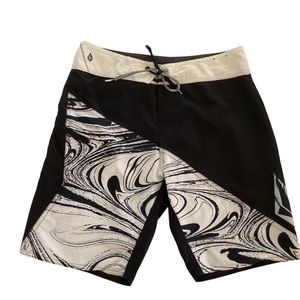 Volcom Mod Tech board shorts swim boardshorts men’s size 30 black white